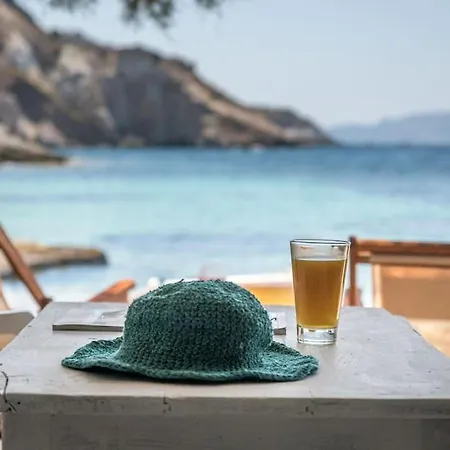 Casa Del Mar Milos - On The *